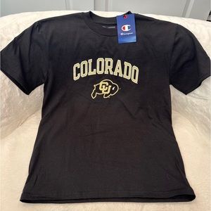 CU Boulder T-shirt Youth Size Large